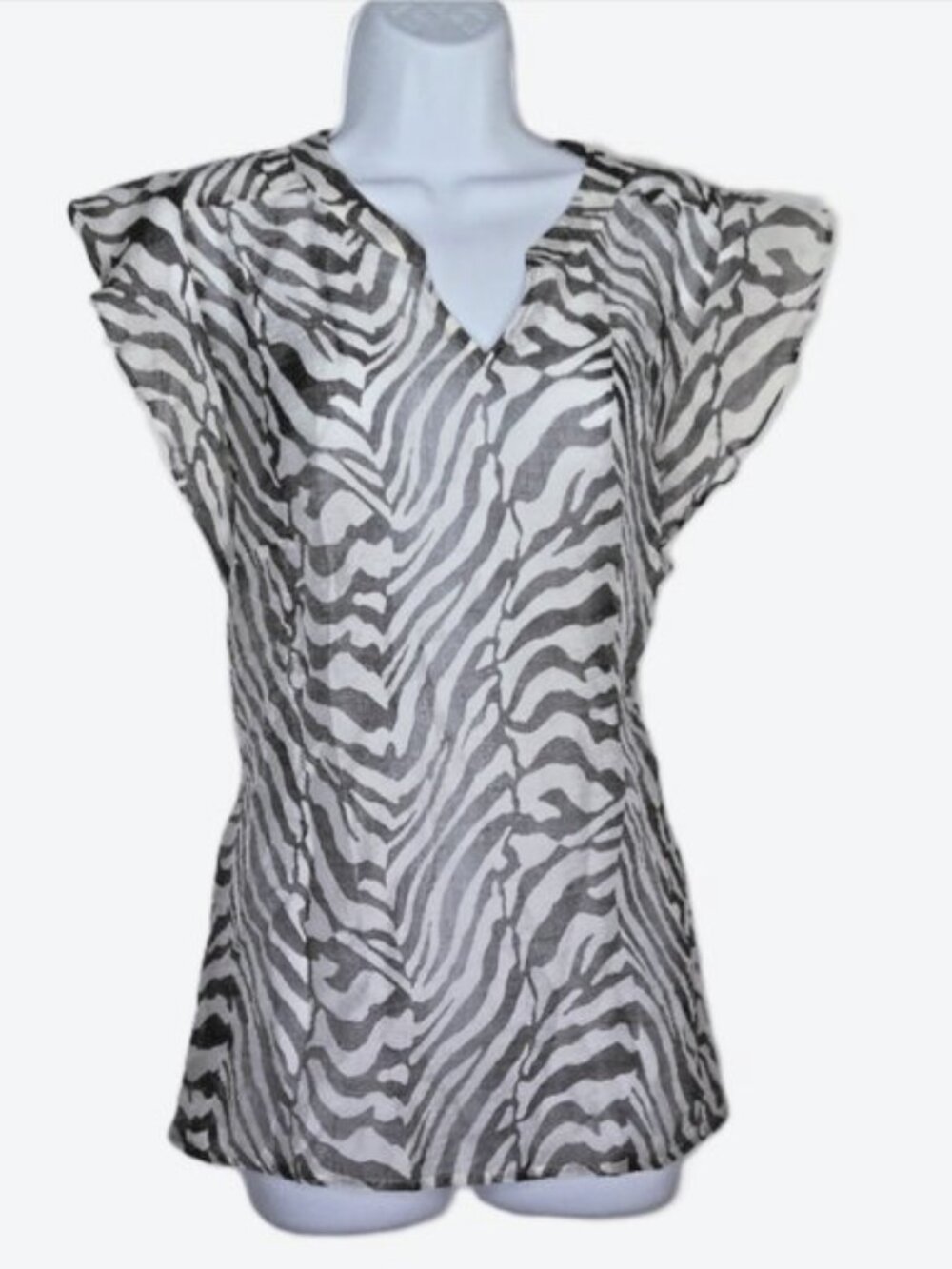 New CAbi Top Pullover Gray & White Zebra Print V-Neck Flutter Sleeve NWOT Sz L